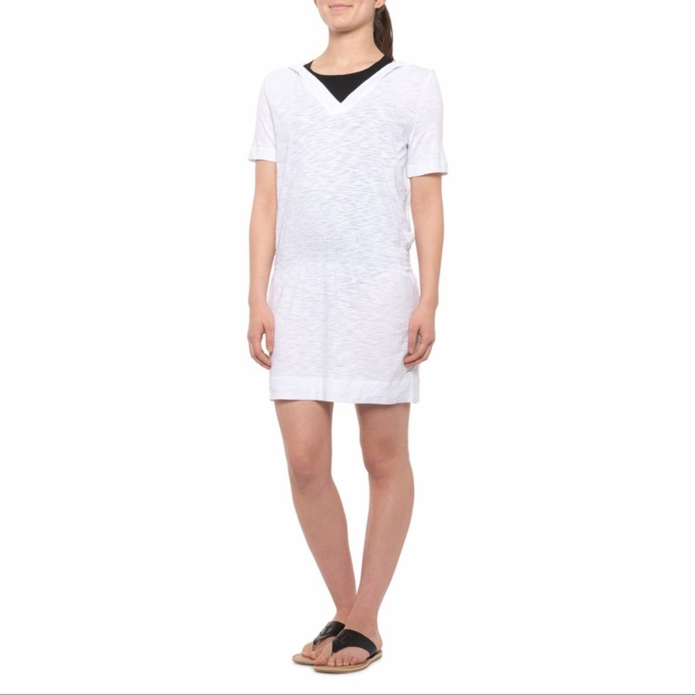 Speedo hooded beach coverup